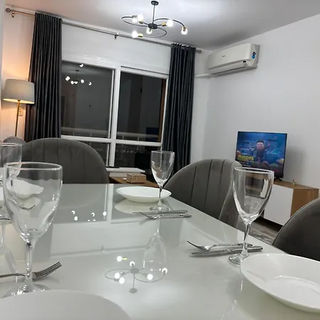 Luxury Inn: 3Br Amazing Garden View In Madinaty B6 Exterior photo