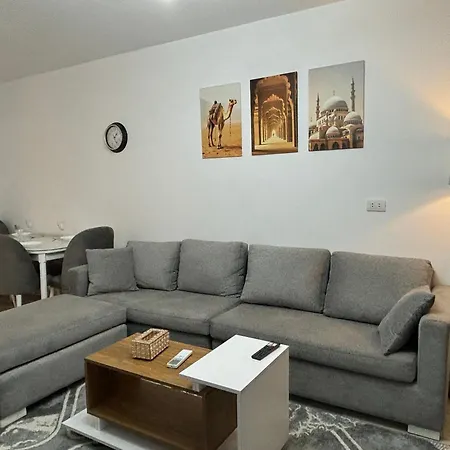 Luxury Inn: 3Br Amazing Garden View In Madinaty B6 Exterior photo