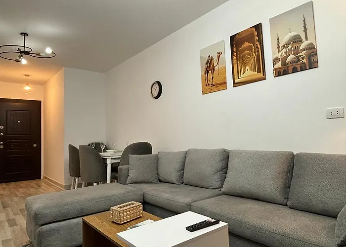 Luxury Inn: 3Br Amazing Garden View In Madinaty B6
