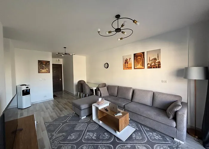 Luxury Inn: 3Br Amazing Garden View In Madinaty B6