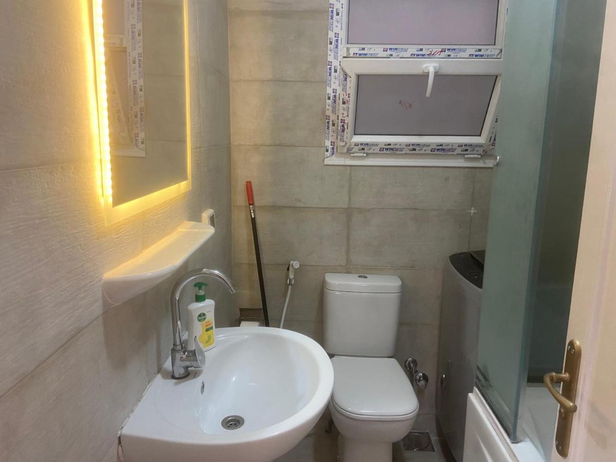 Luxury Inn: 3br Amazing Garden View In B6
