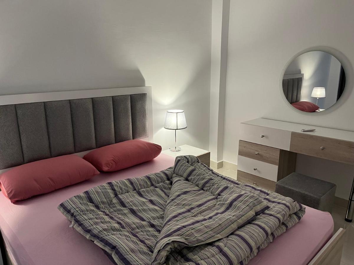 Apartment Luxury Inn: 3br Amazing Garden View In B6 Madinaty