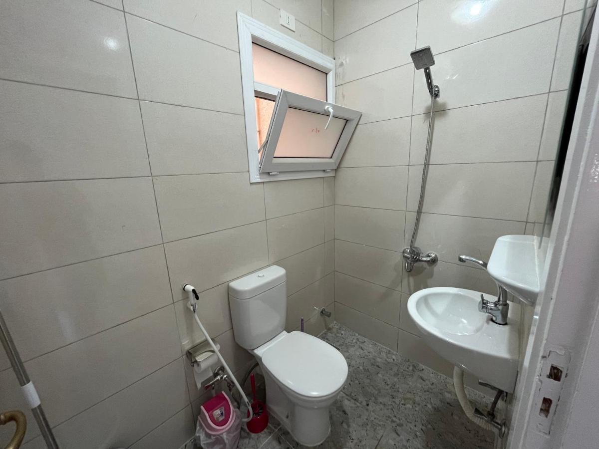 Luxury Inn: 3br Amazing Garden View In B6 Apartment