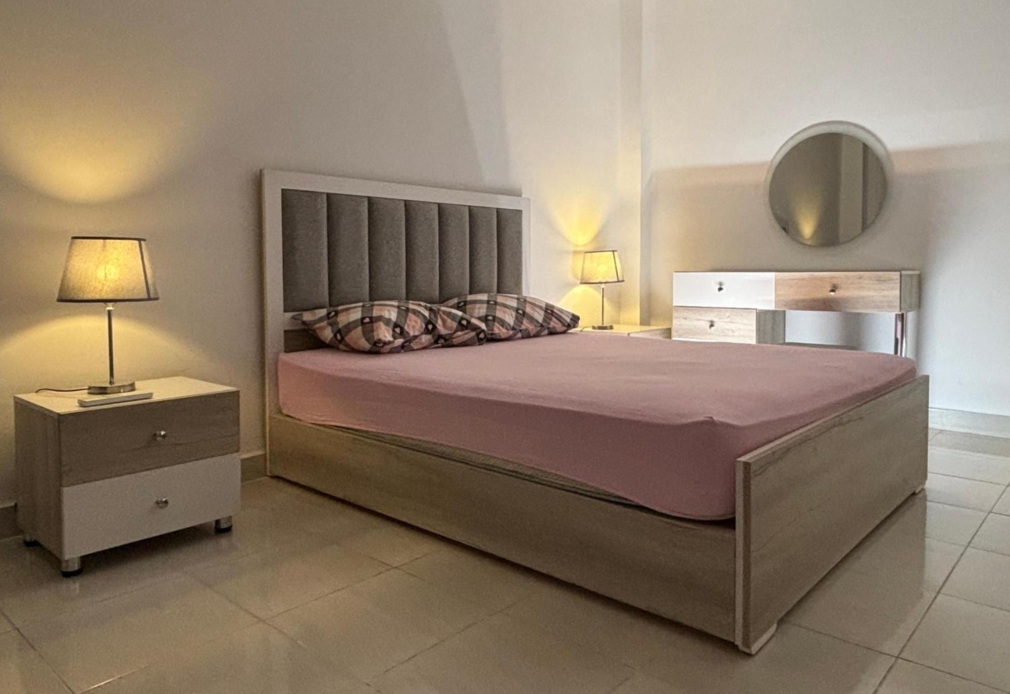 Apartment Luxury Inn: 3br Amazing Garden View In B6 *